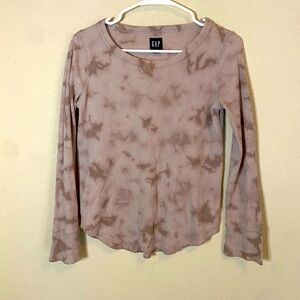 2 GAP THERMAL LONG SLEEVE SHIRTS